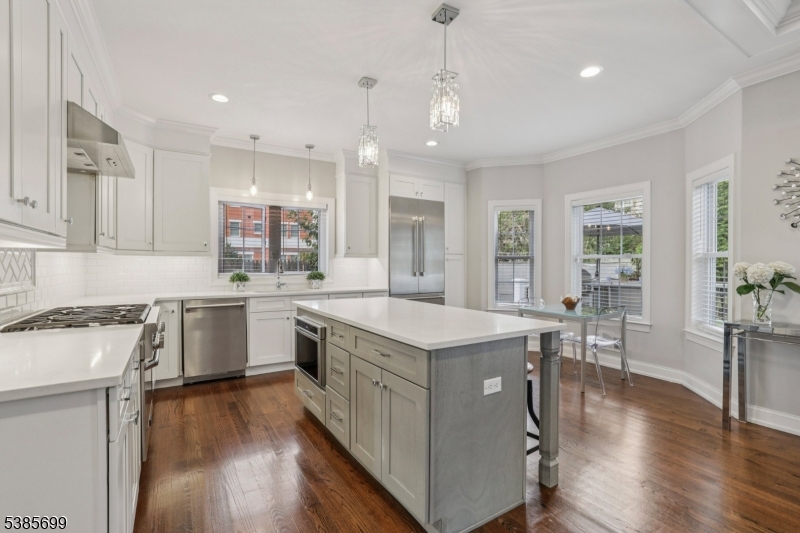32 Central Ave