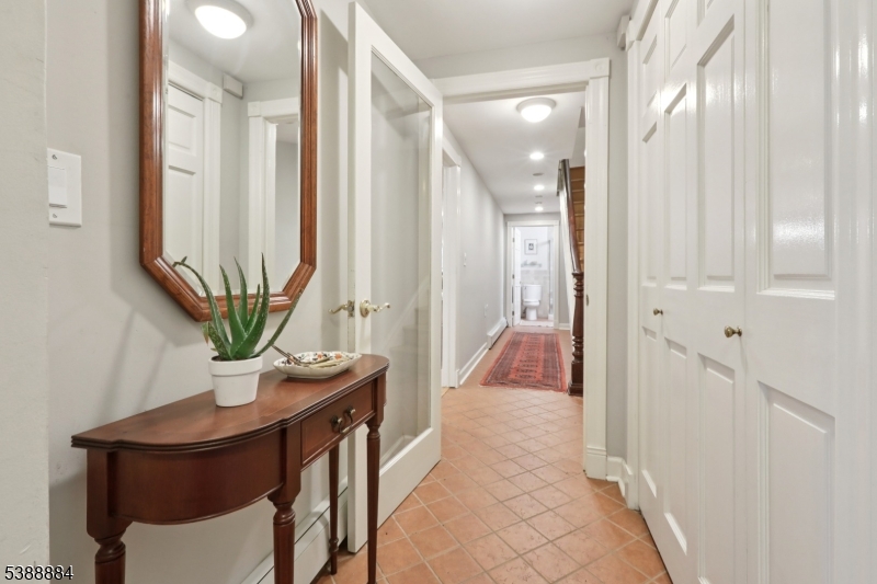 204 Garden St 1