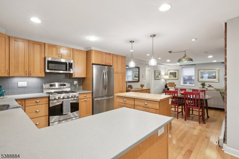 204 Garden St 1