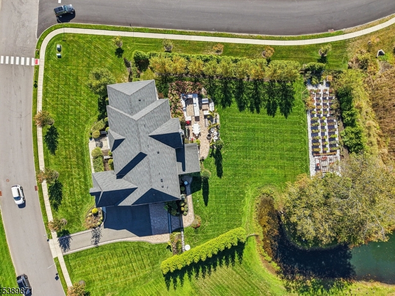 6 Northwood Dr
