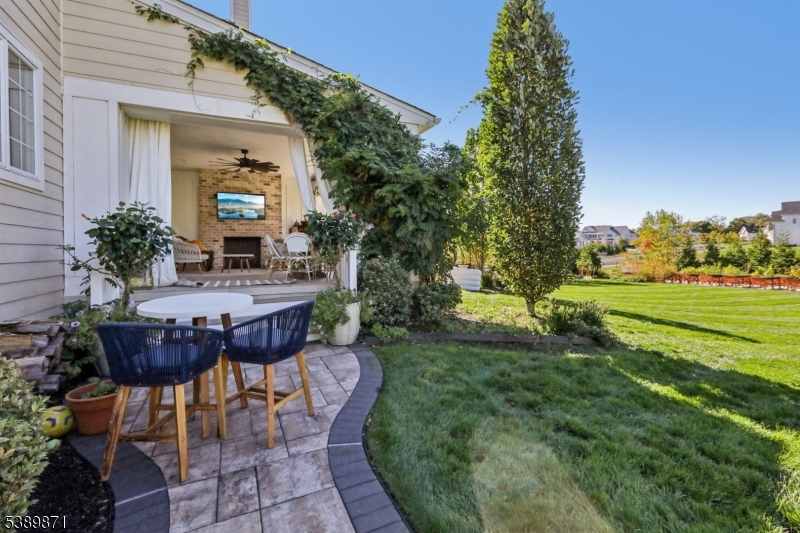 6 Northwood Dr