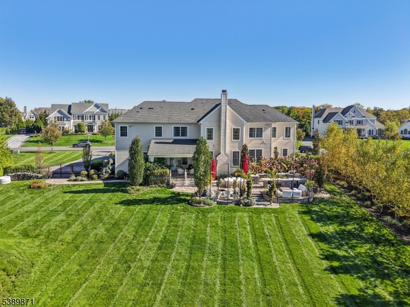 6 Northwood Dr