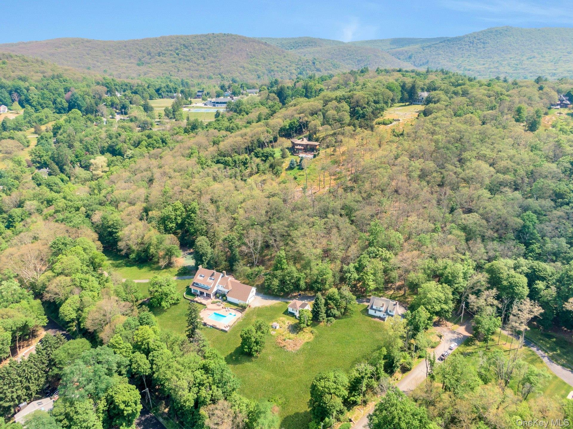 23 Maple Road