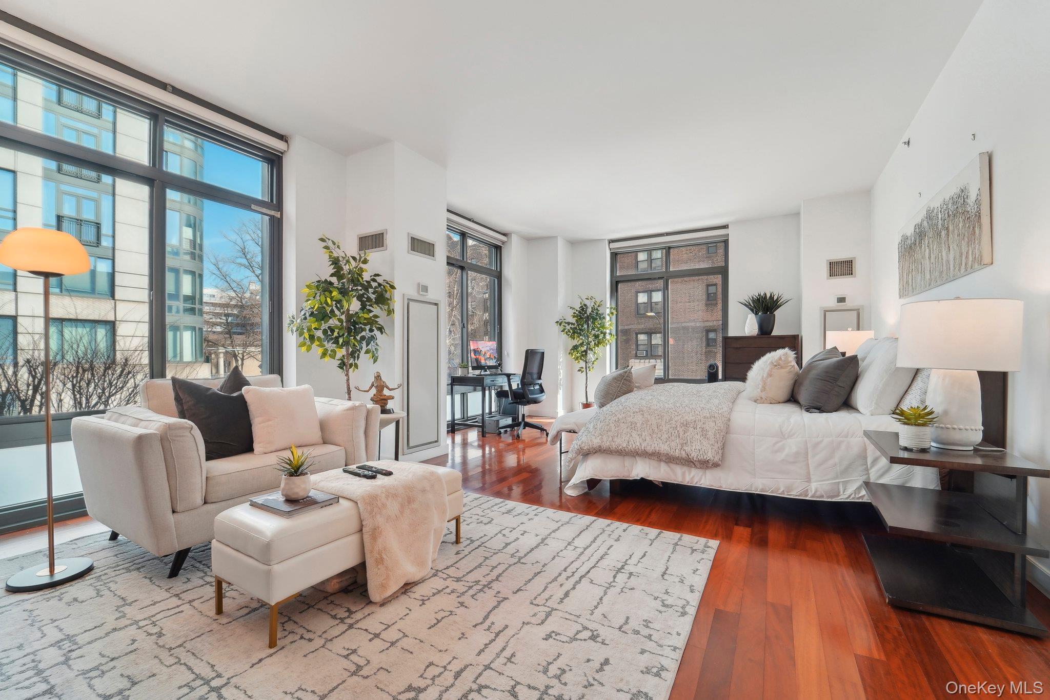 27 City Place Unit: THB