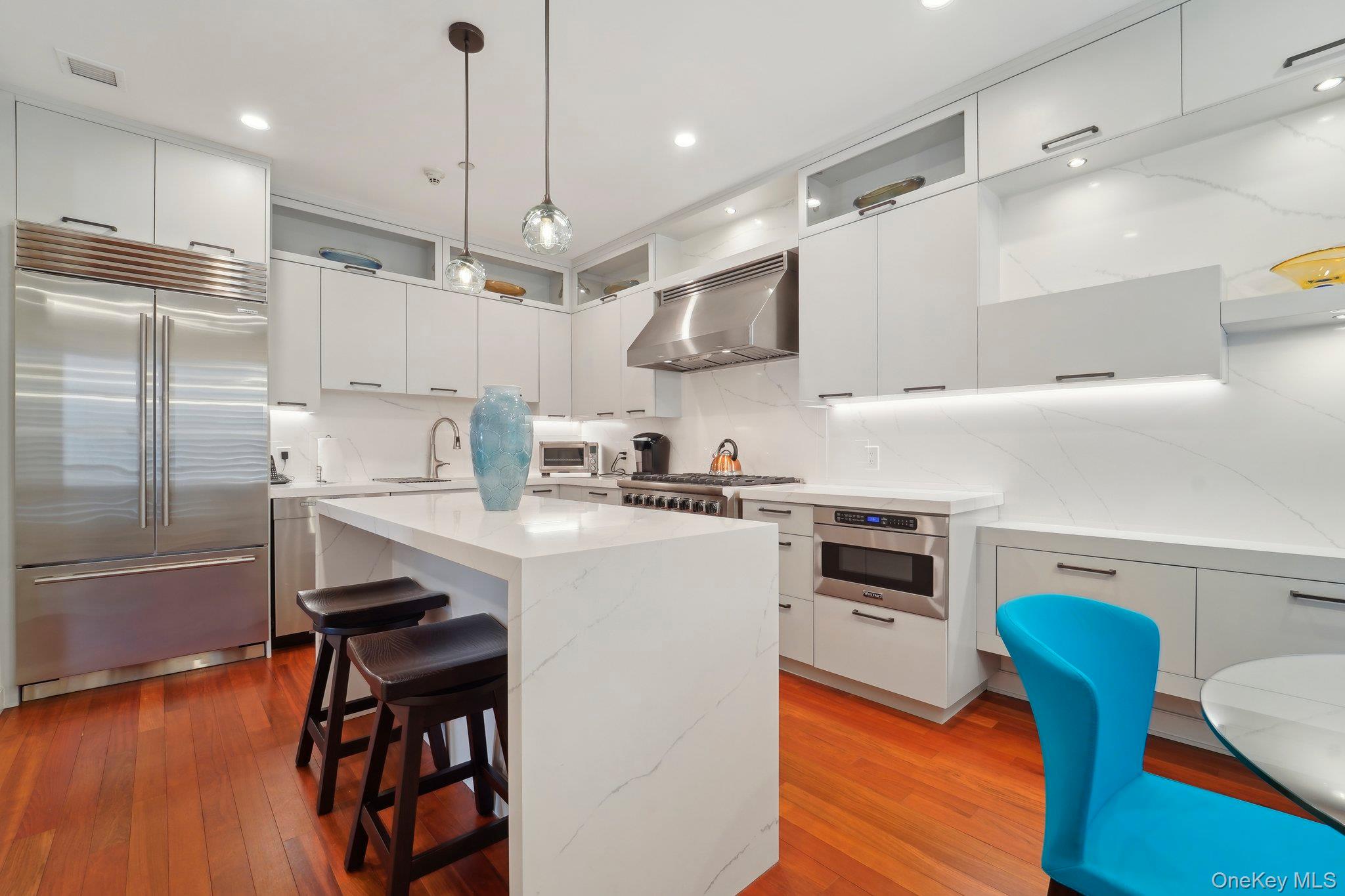 27 City Place Unit: THB