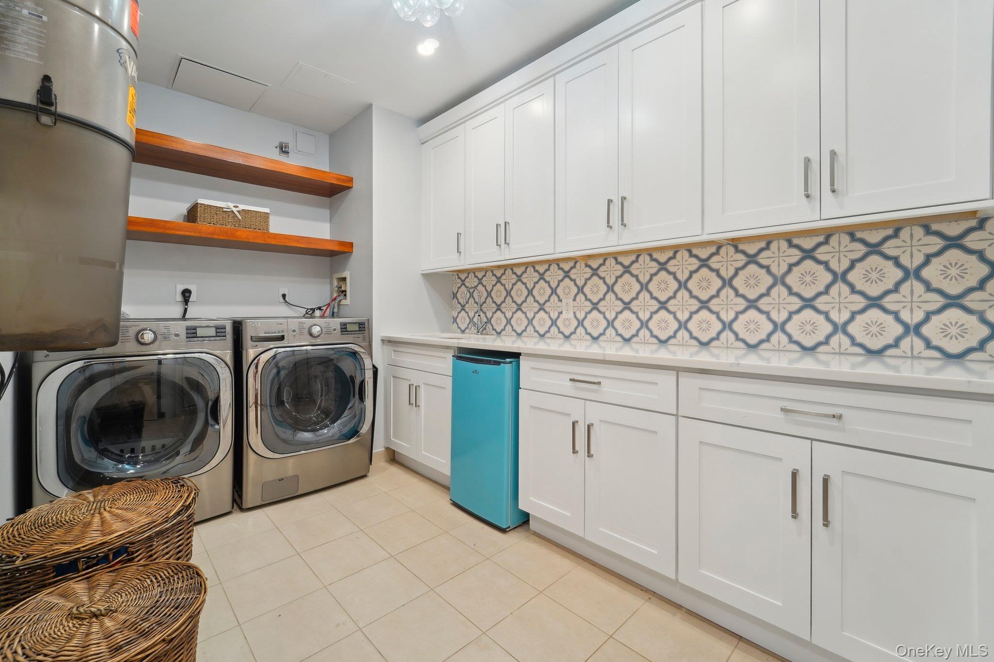 27 City Place Unit: THB