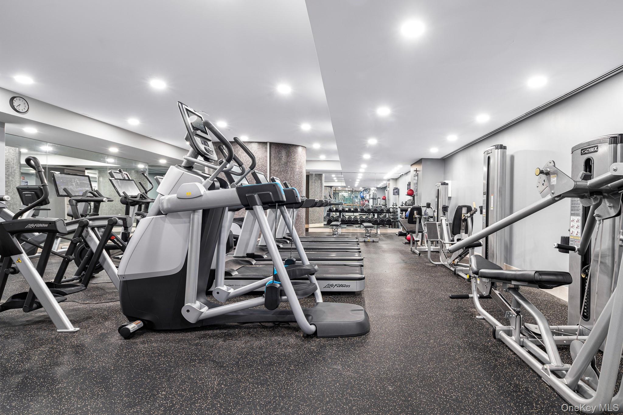 27 City Place Unit: THB
