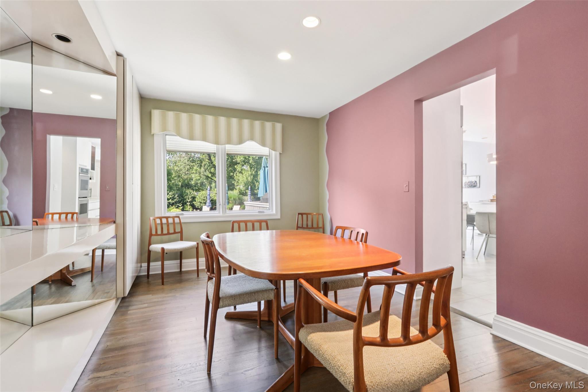 17 Oriole Road