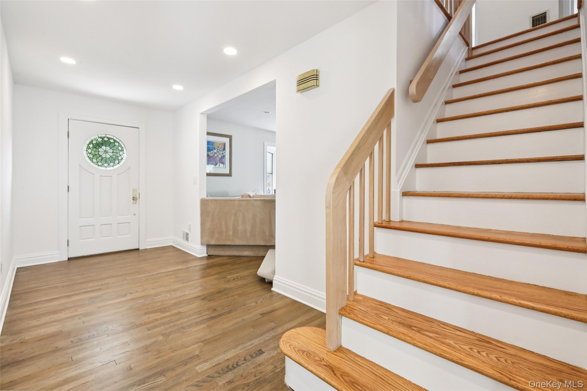 17 Oriole Road