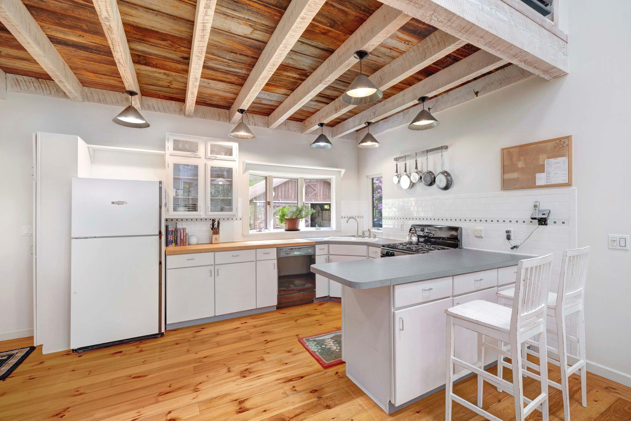 5/6/7 Ames-Bott Bridge Road Unit: Ames Bott