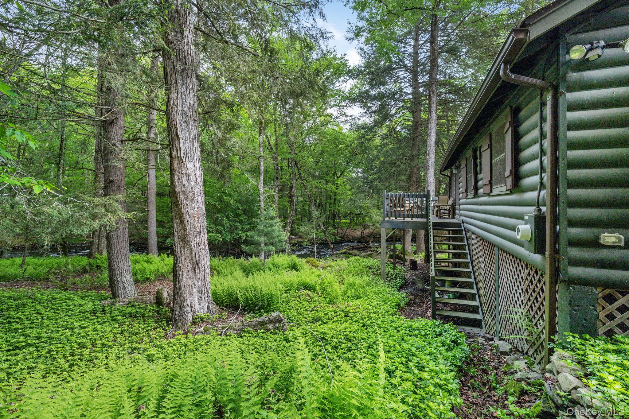 34 N Mohican Trail N