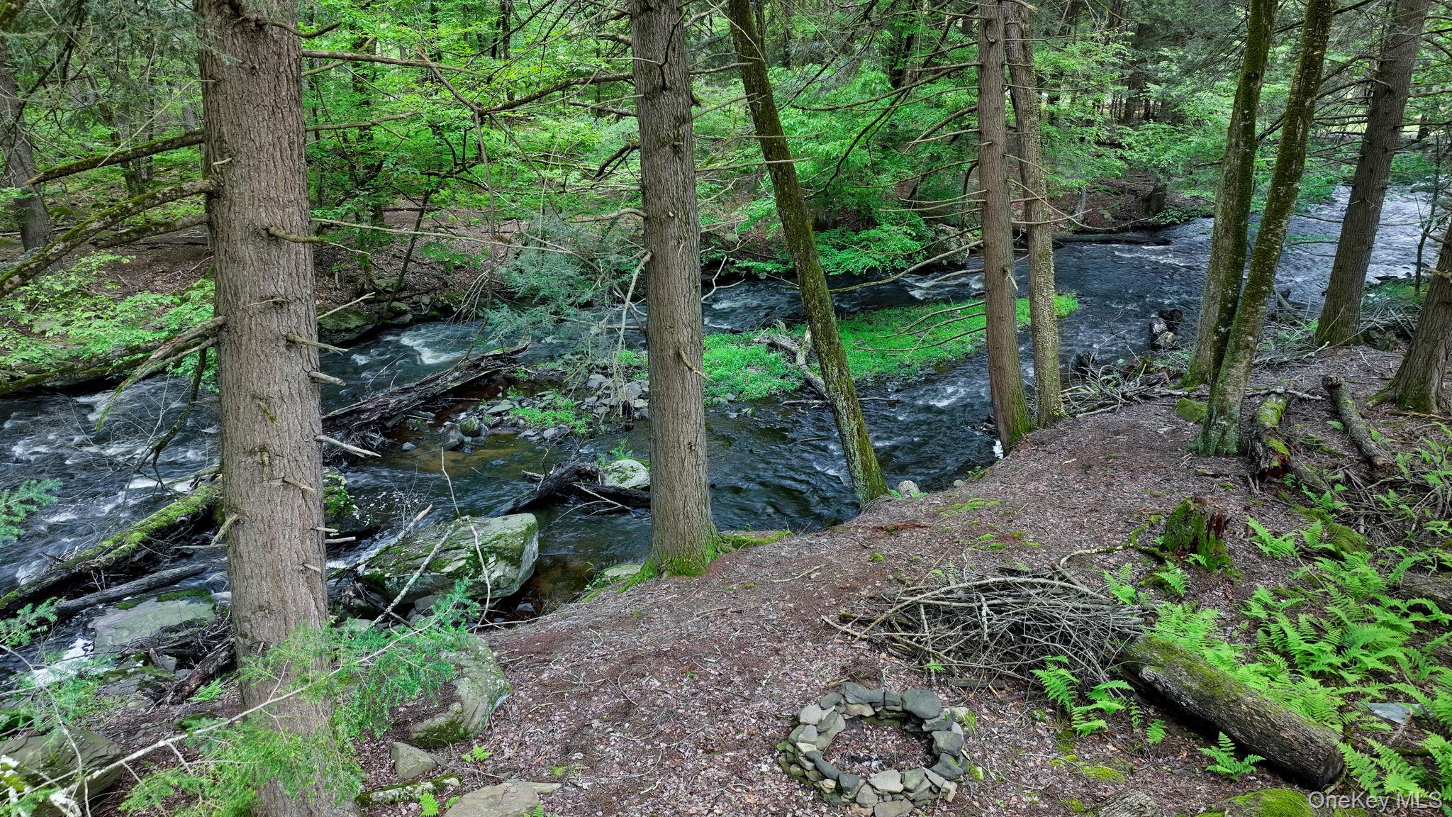 34 N Mohican Trail N