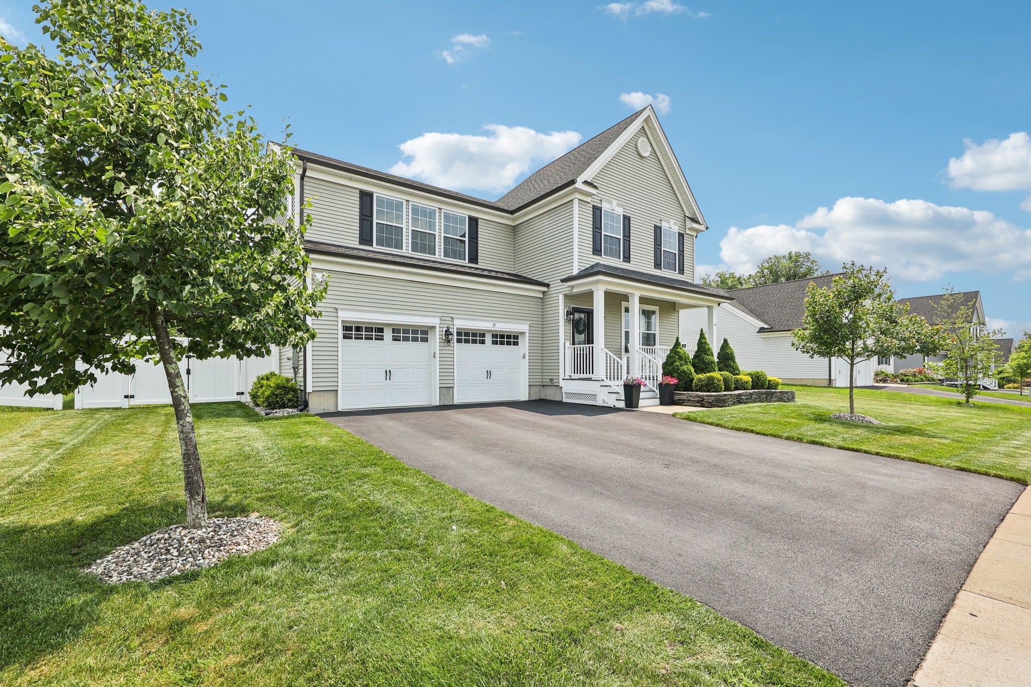 35 Laurel Circle