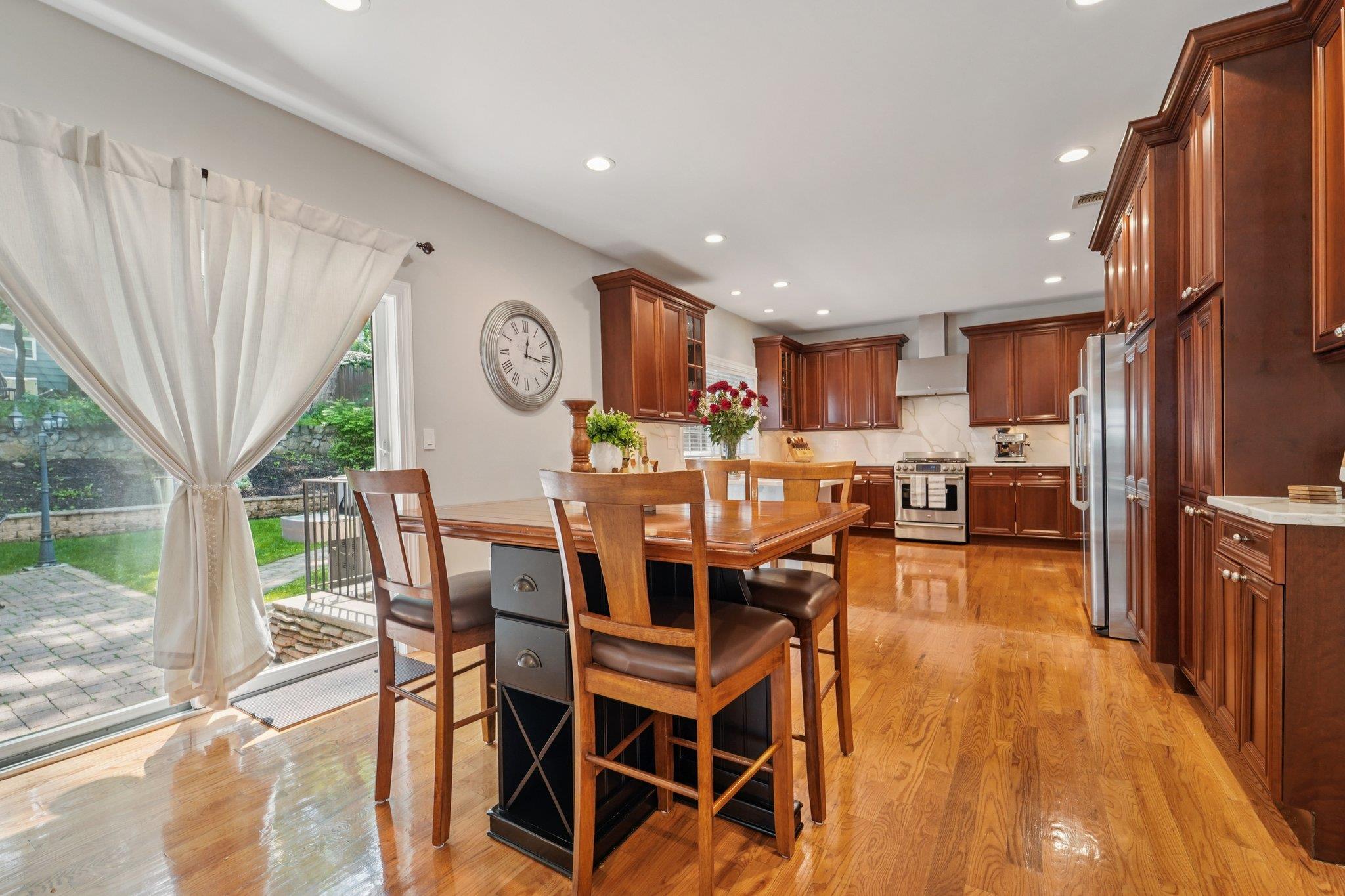 10 Willow Drive