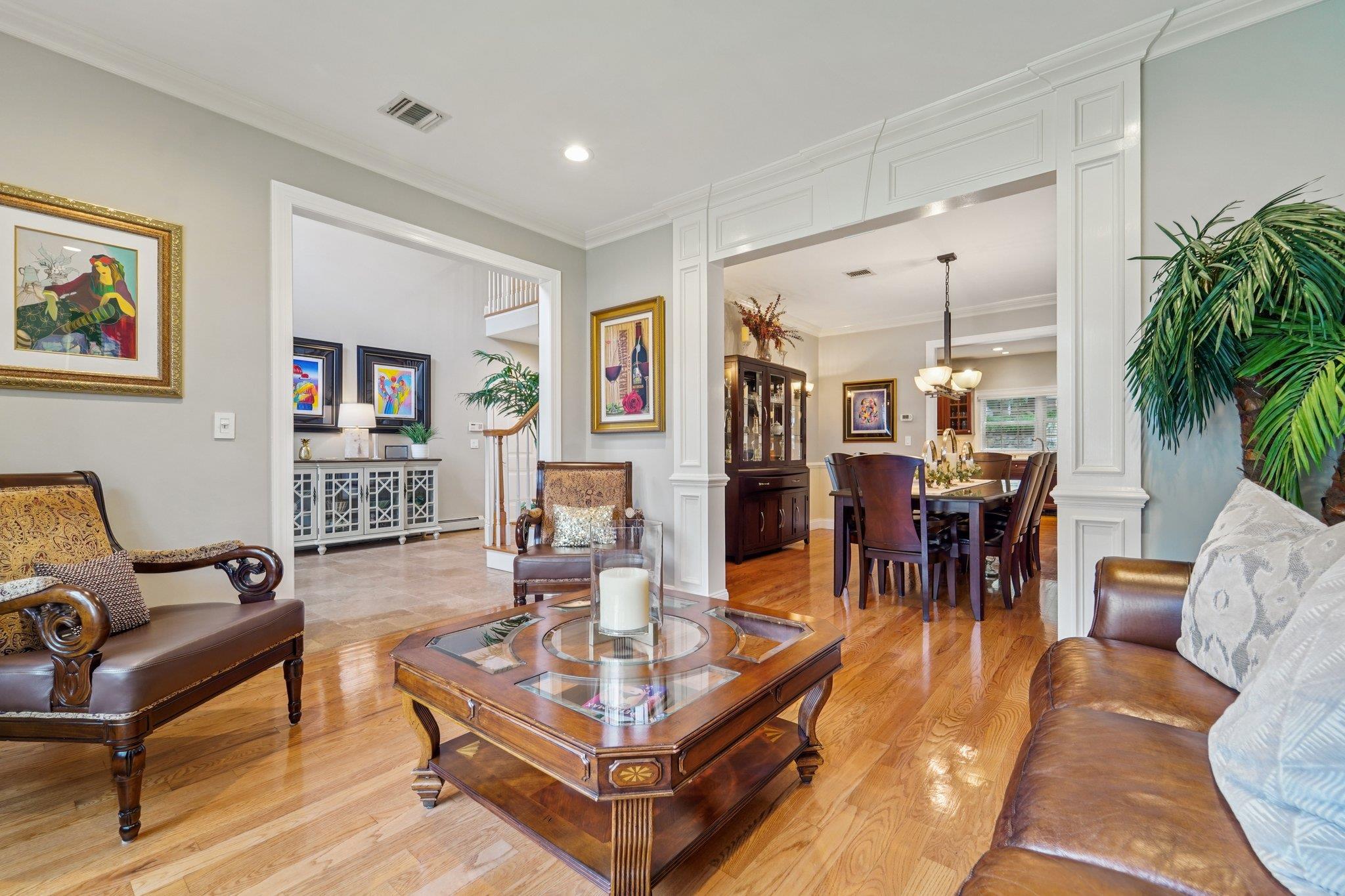10 Willow Drive
