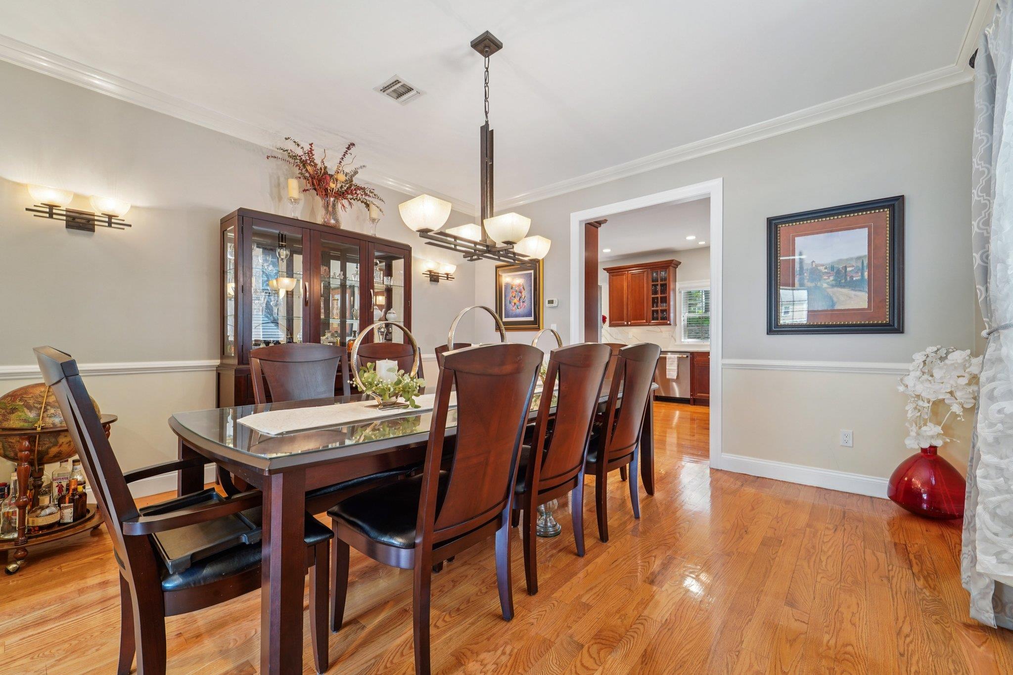 10 Willow Drive