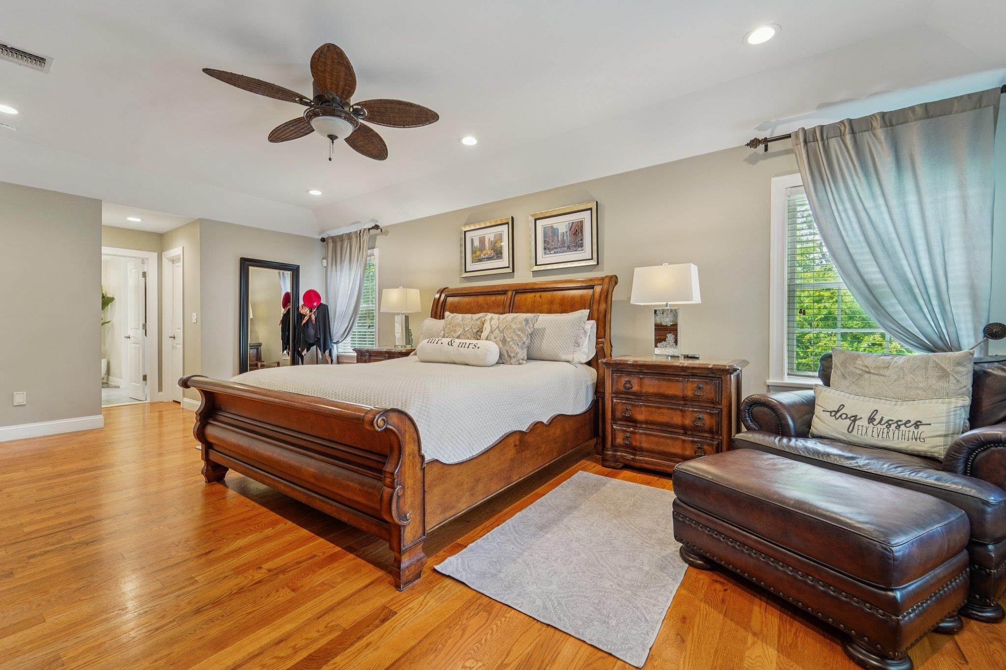 10 Willow Drive