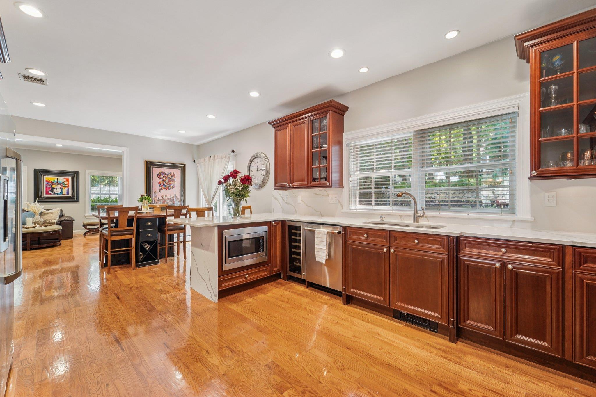 10 Willow Drive