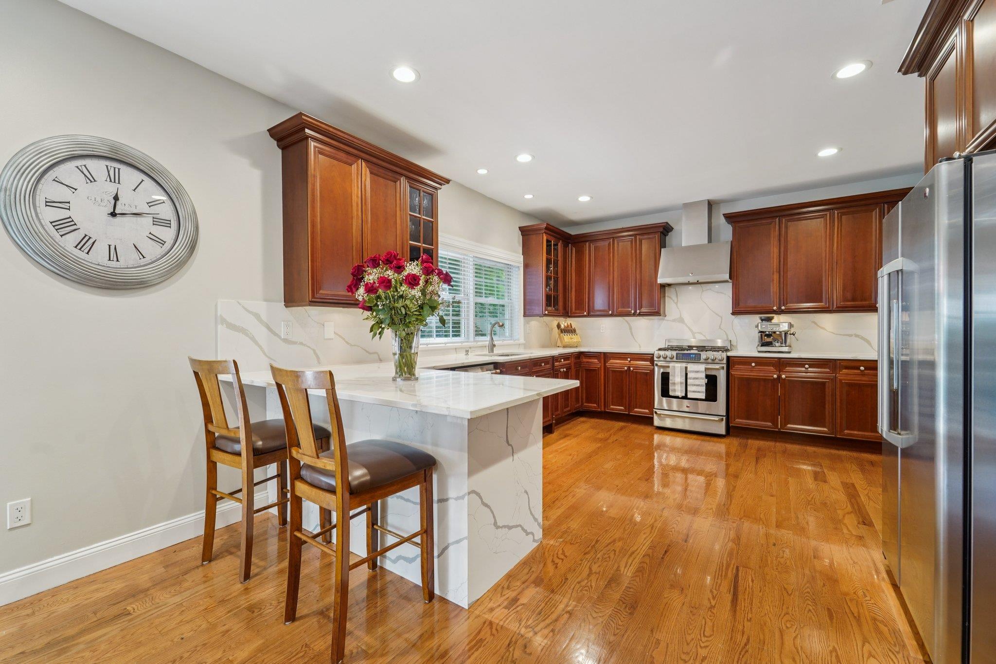 10 Willow Drive