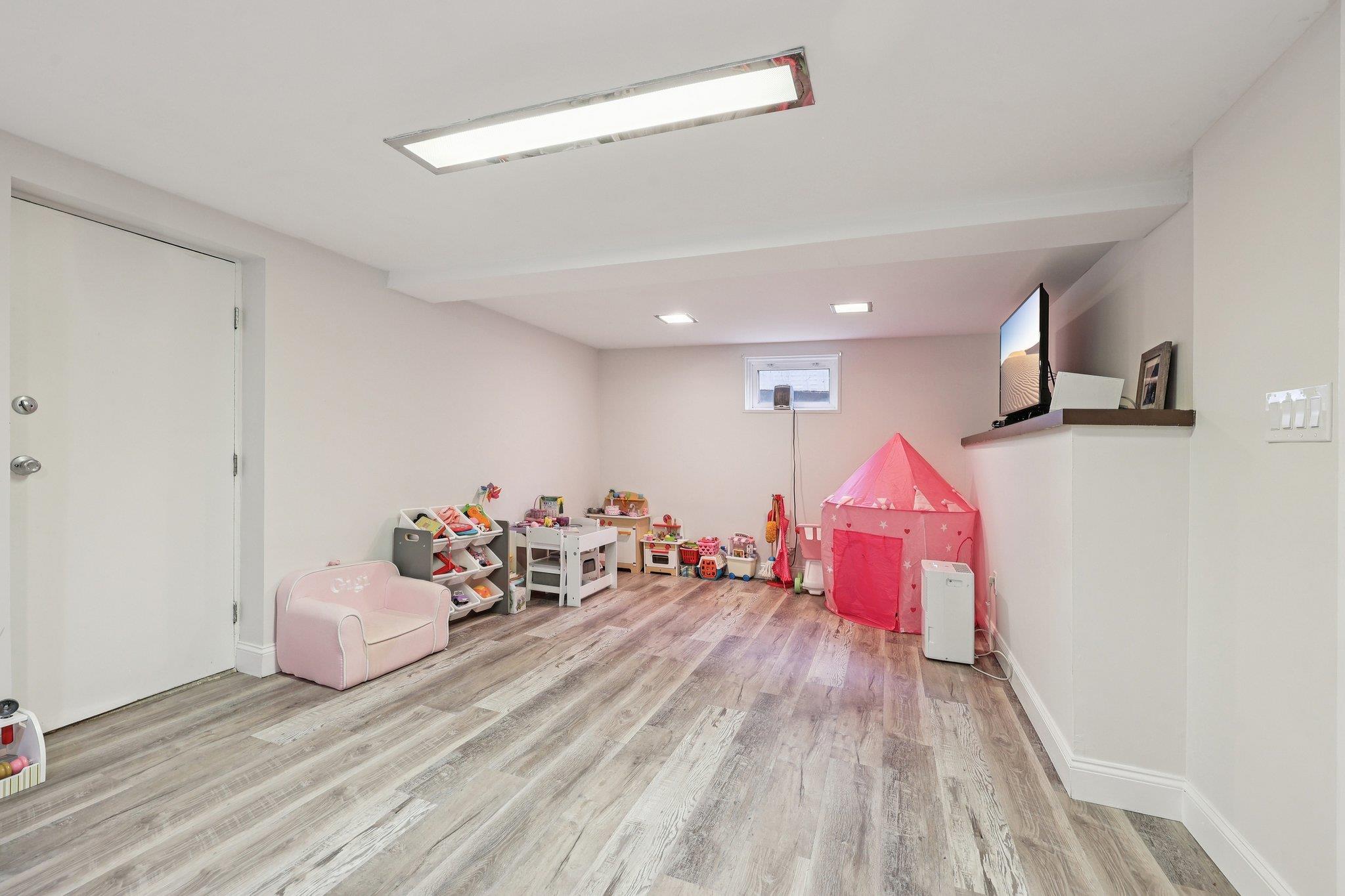 33-35 Chestnut Street