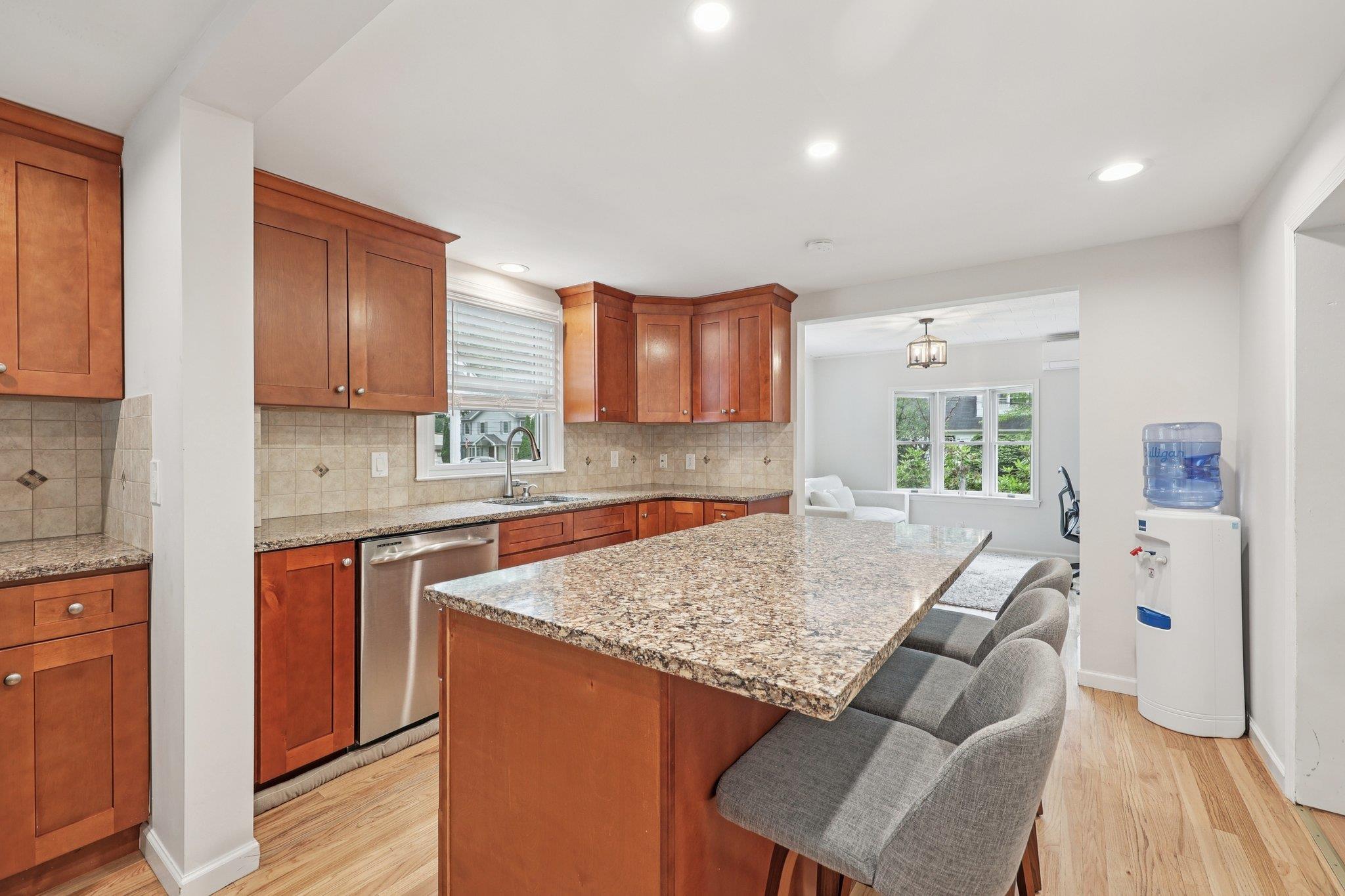 33-35 Chestnut Street