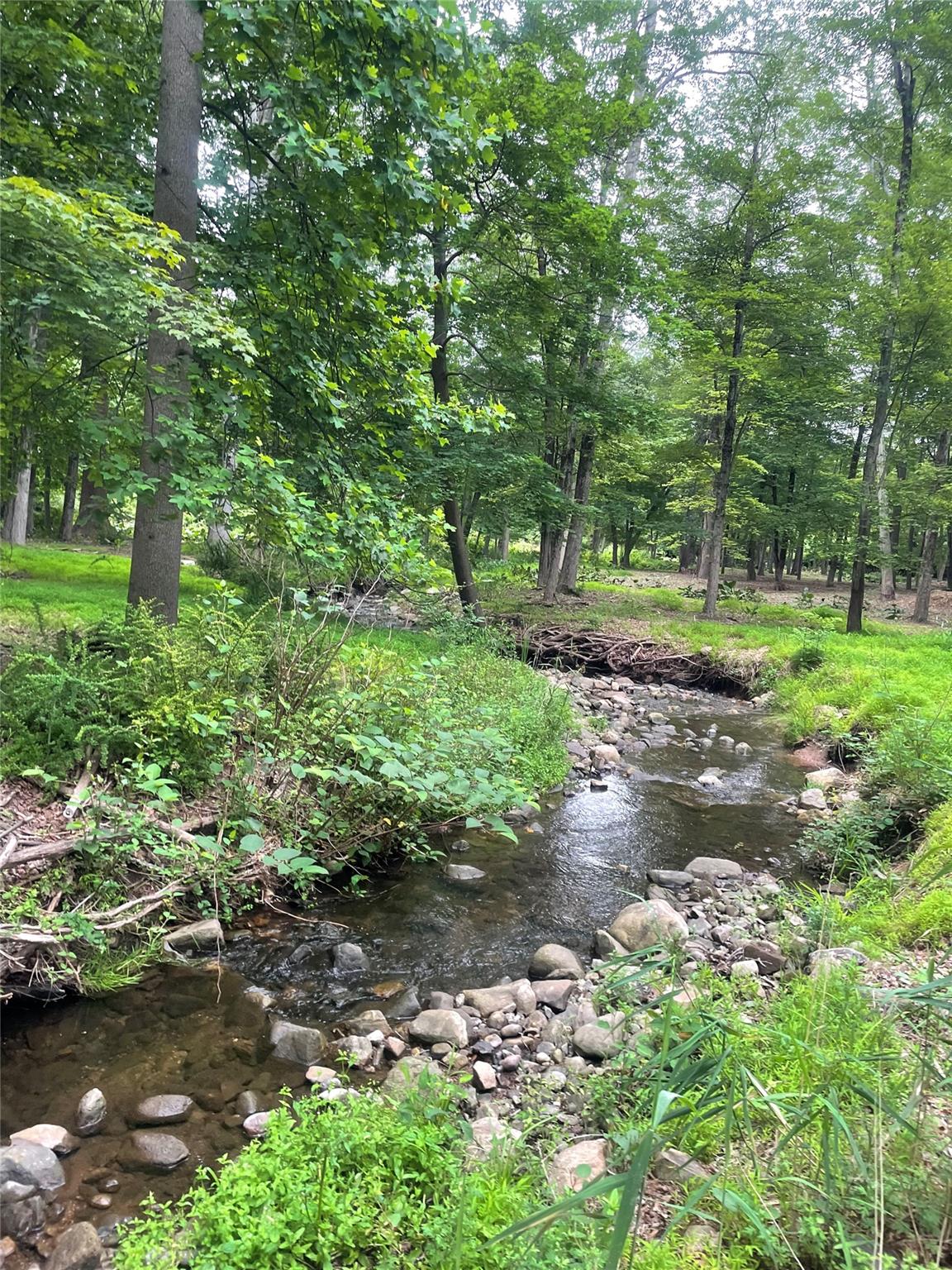 160 S Mountain Road