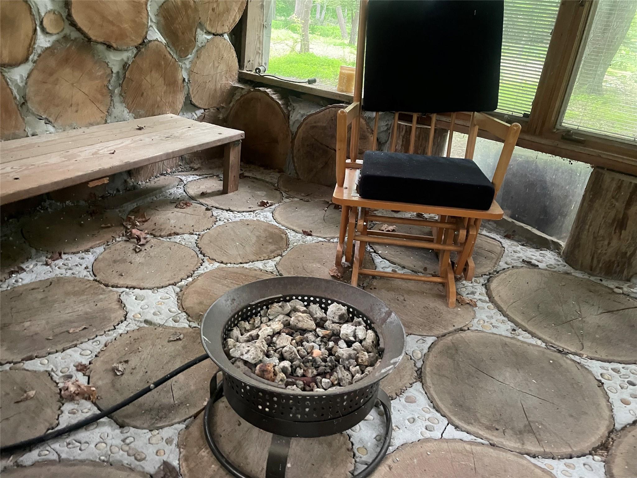 160 S Mountain Road