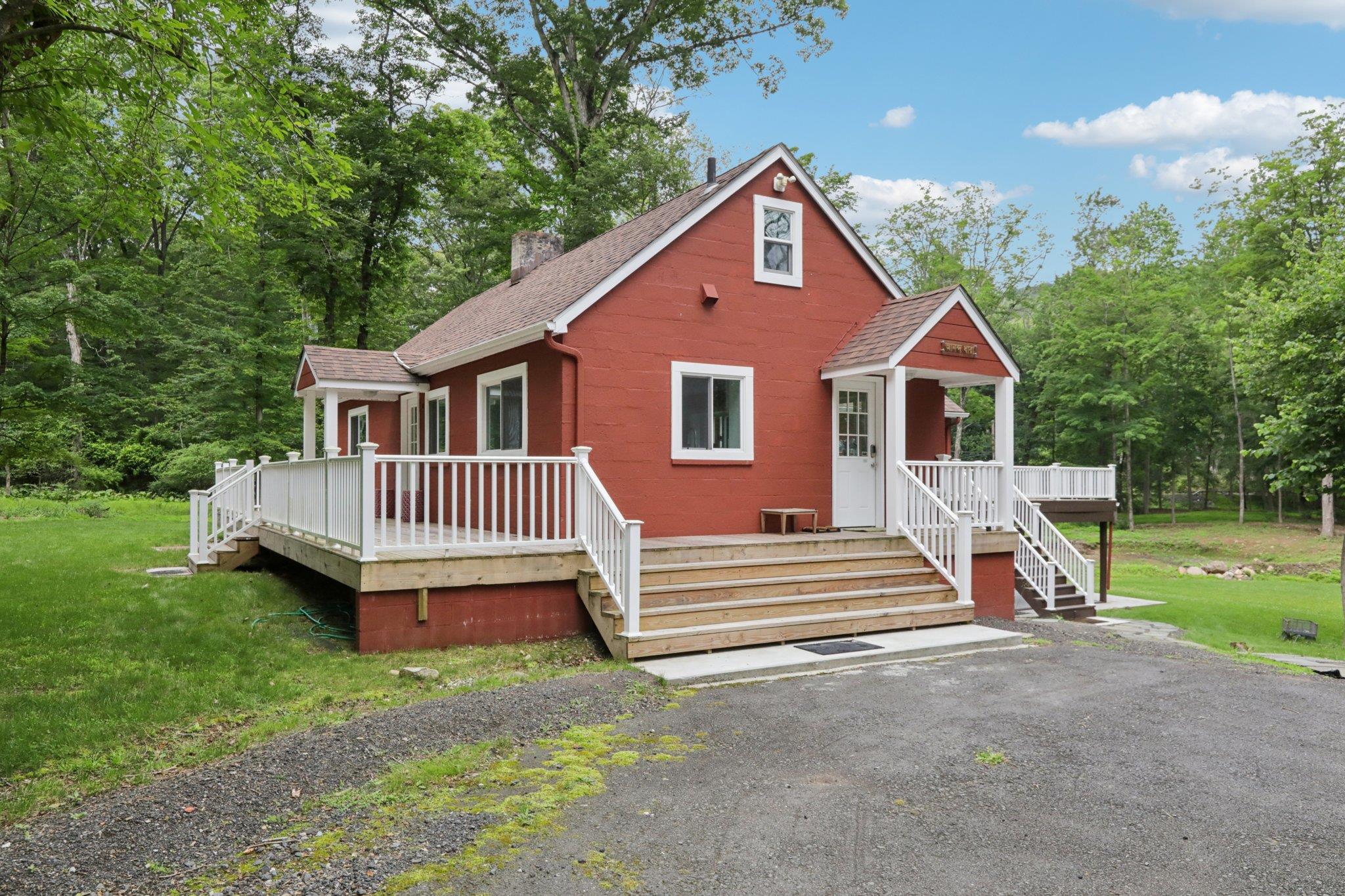 160 S Mountain Road