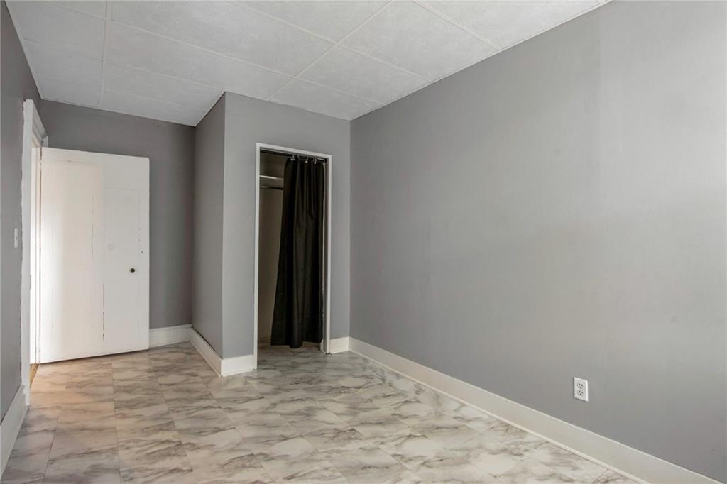 19 W Main Street Unit: 2