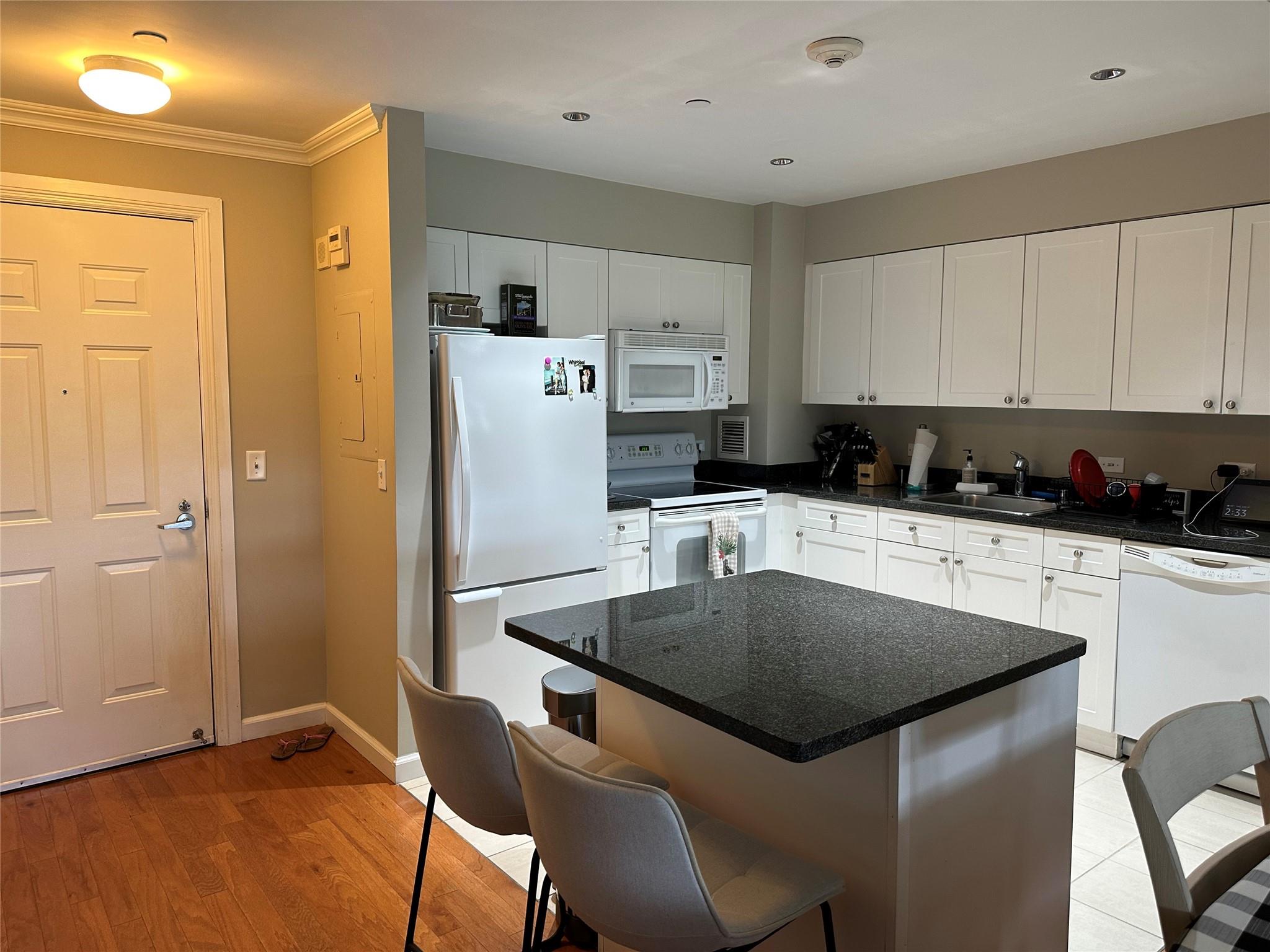300 Mamaroneck Avenue Unit: 626