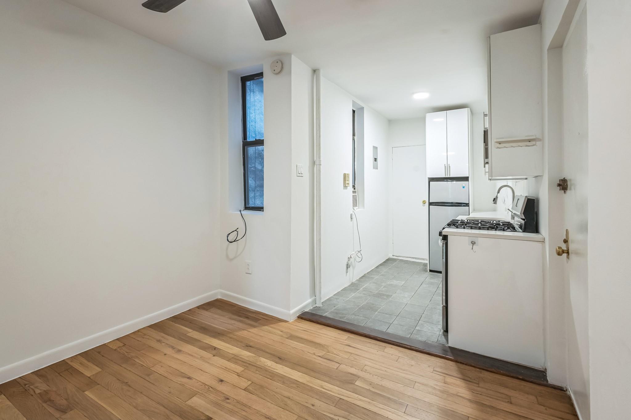 246 E 90th Street Unit: 3C