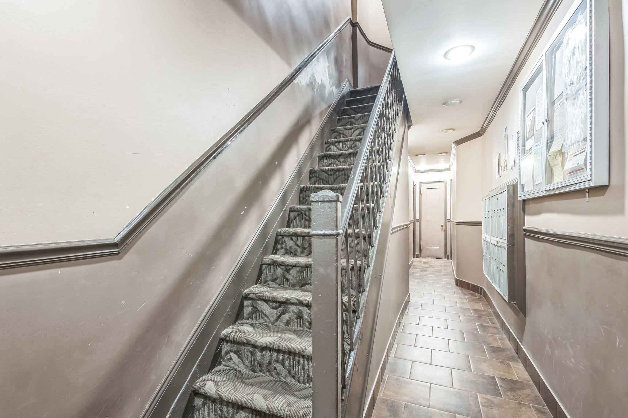 246 E 90th Street Unit: 3C