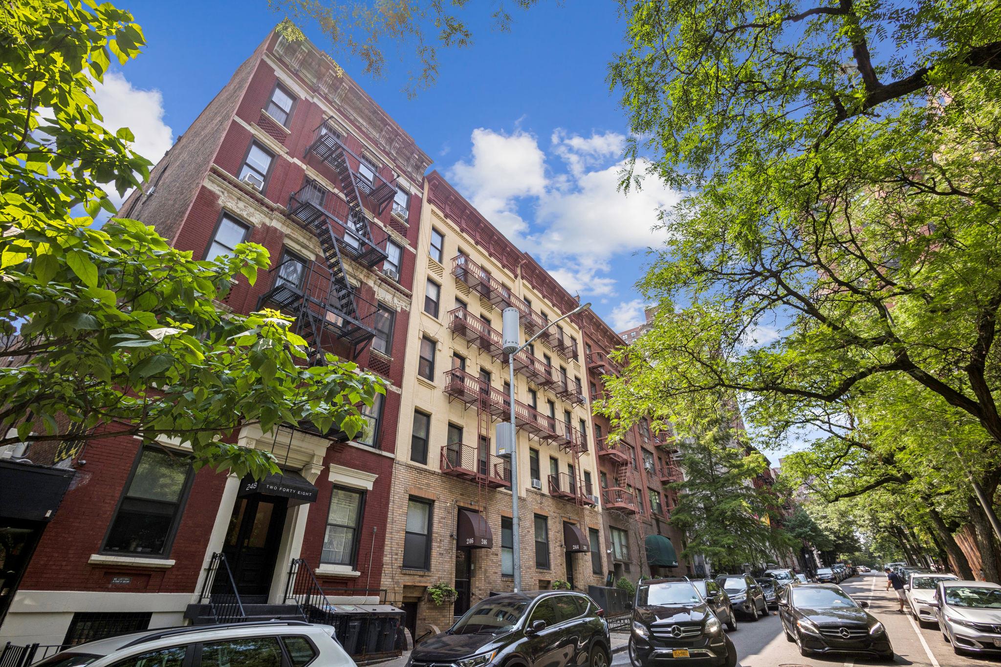 246 E 90th Street Unit: 3C
