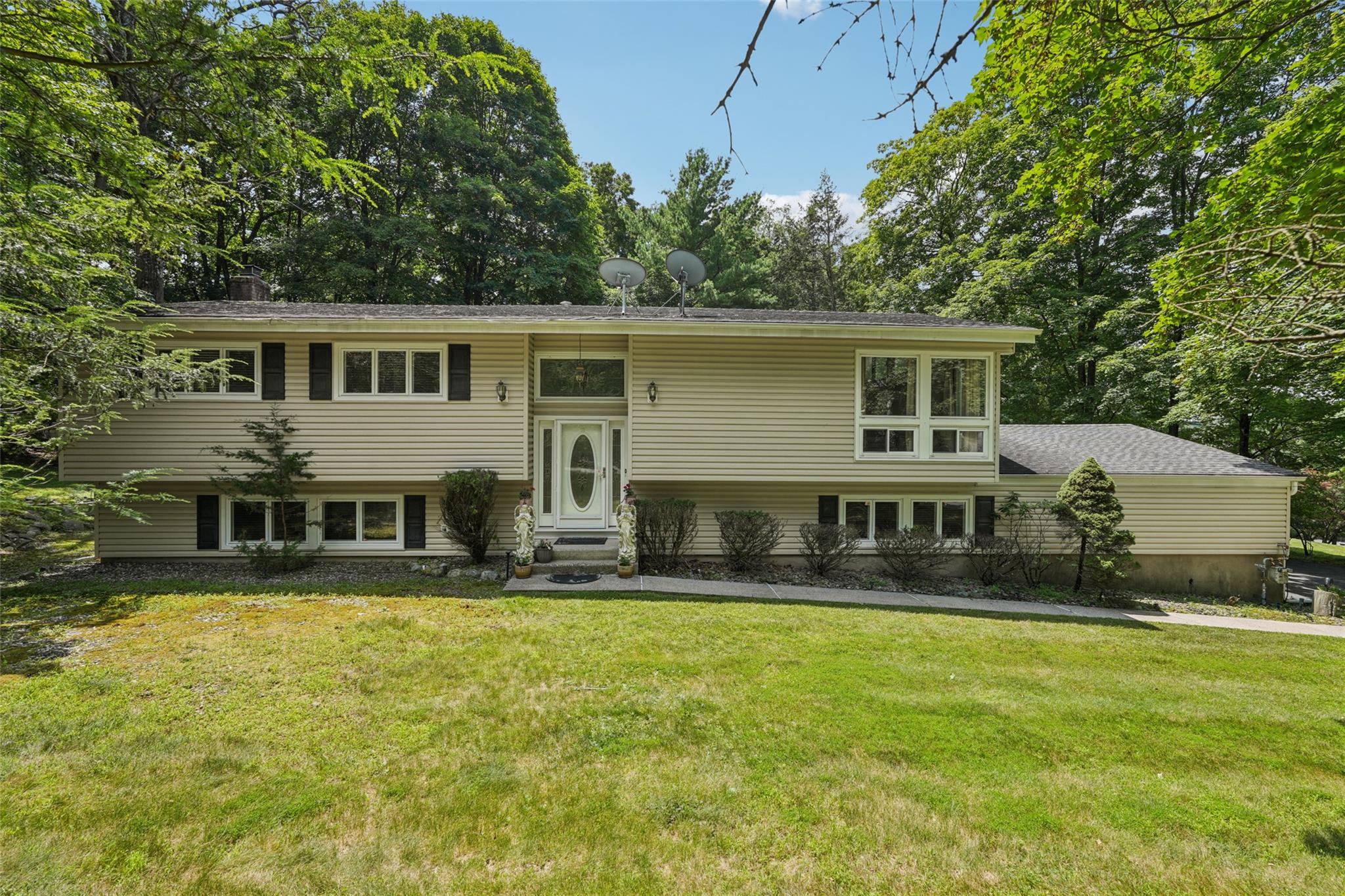 11 Lancaster Lane