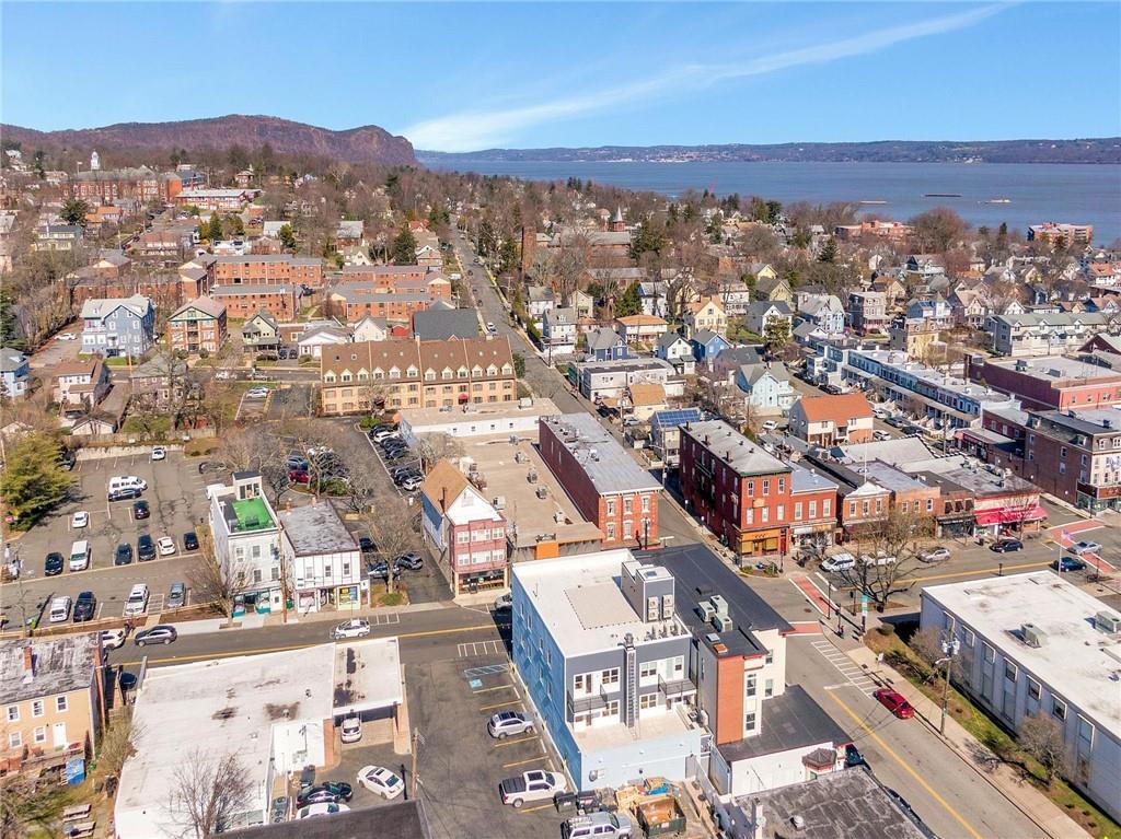 145 Main Street Unit: 304