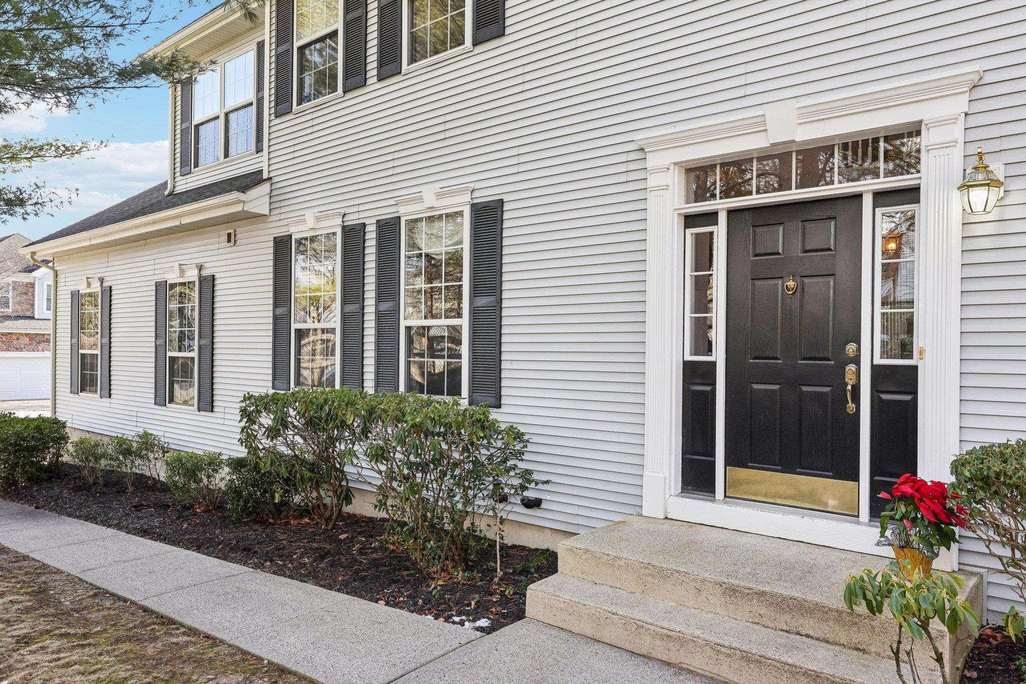 215 Woodlands Drive