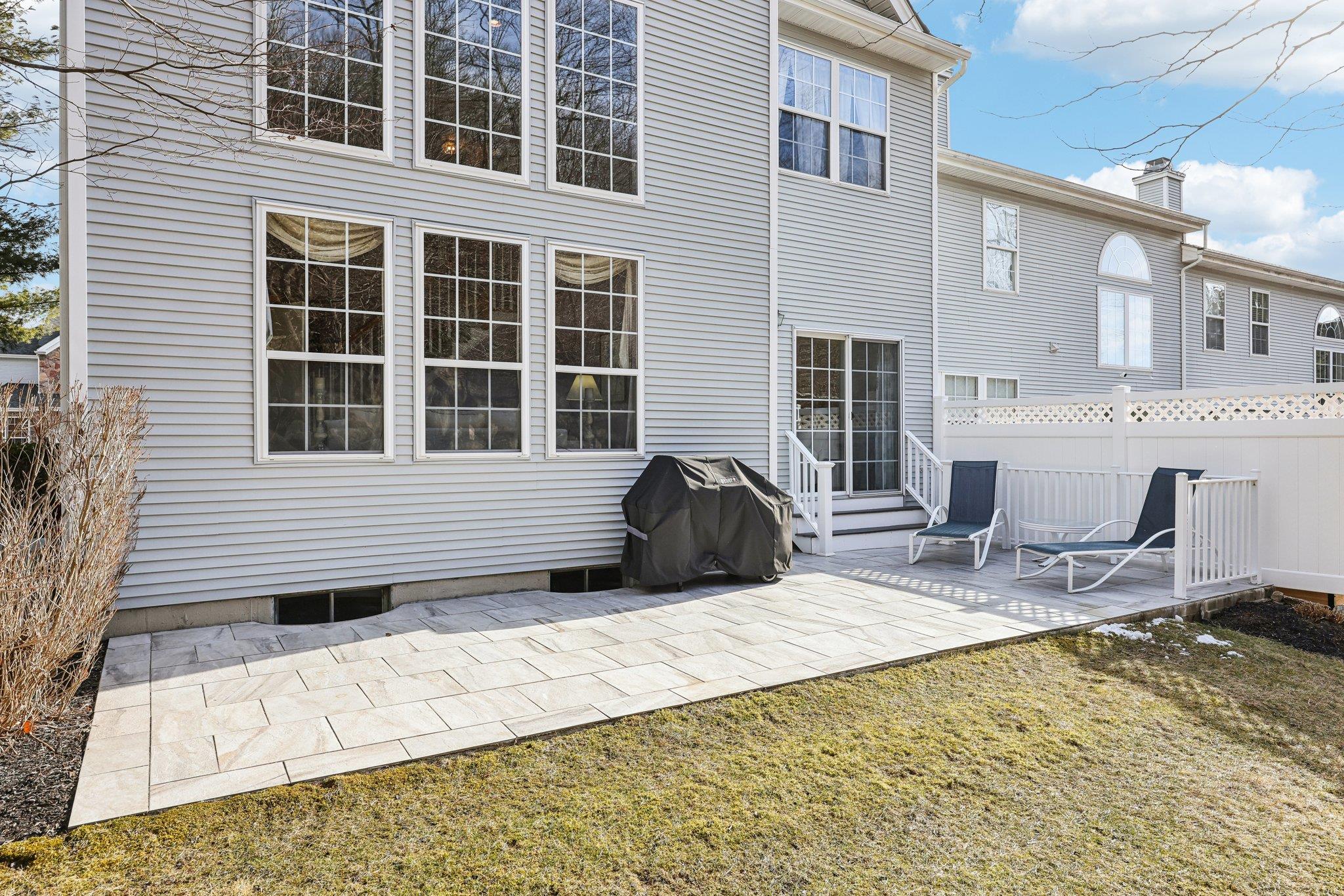 215 Woodlands Drive