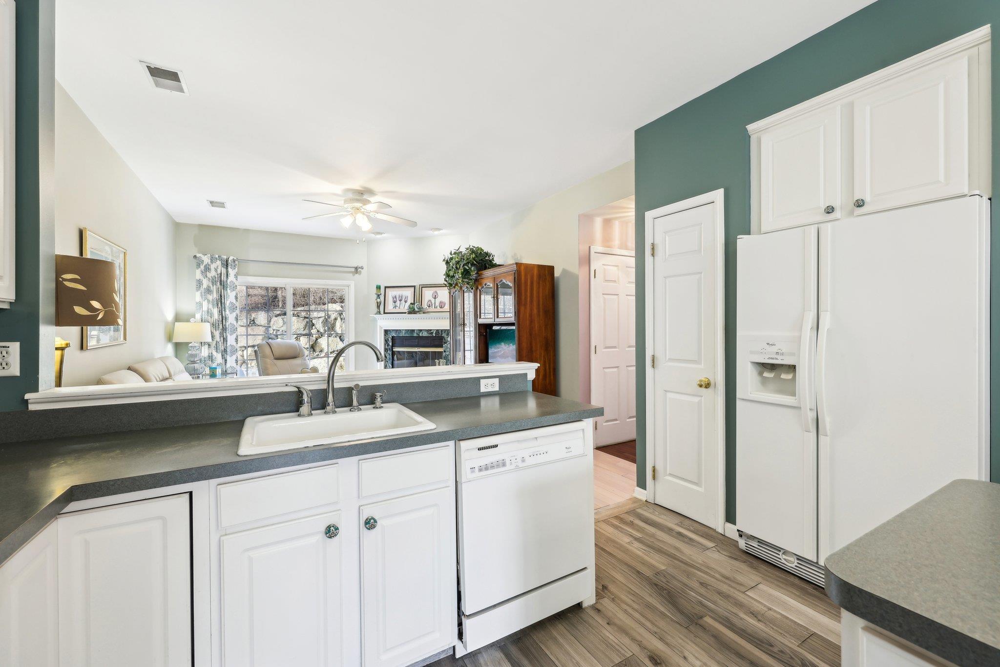 215 Woodlands Drive
