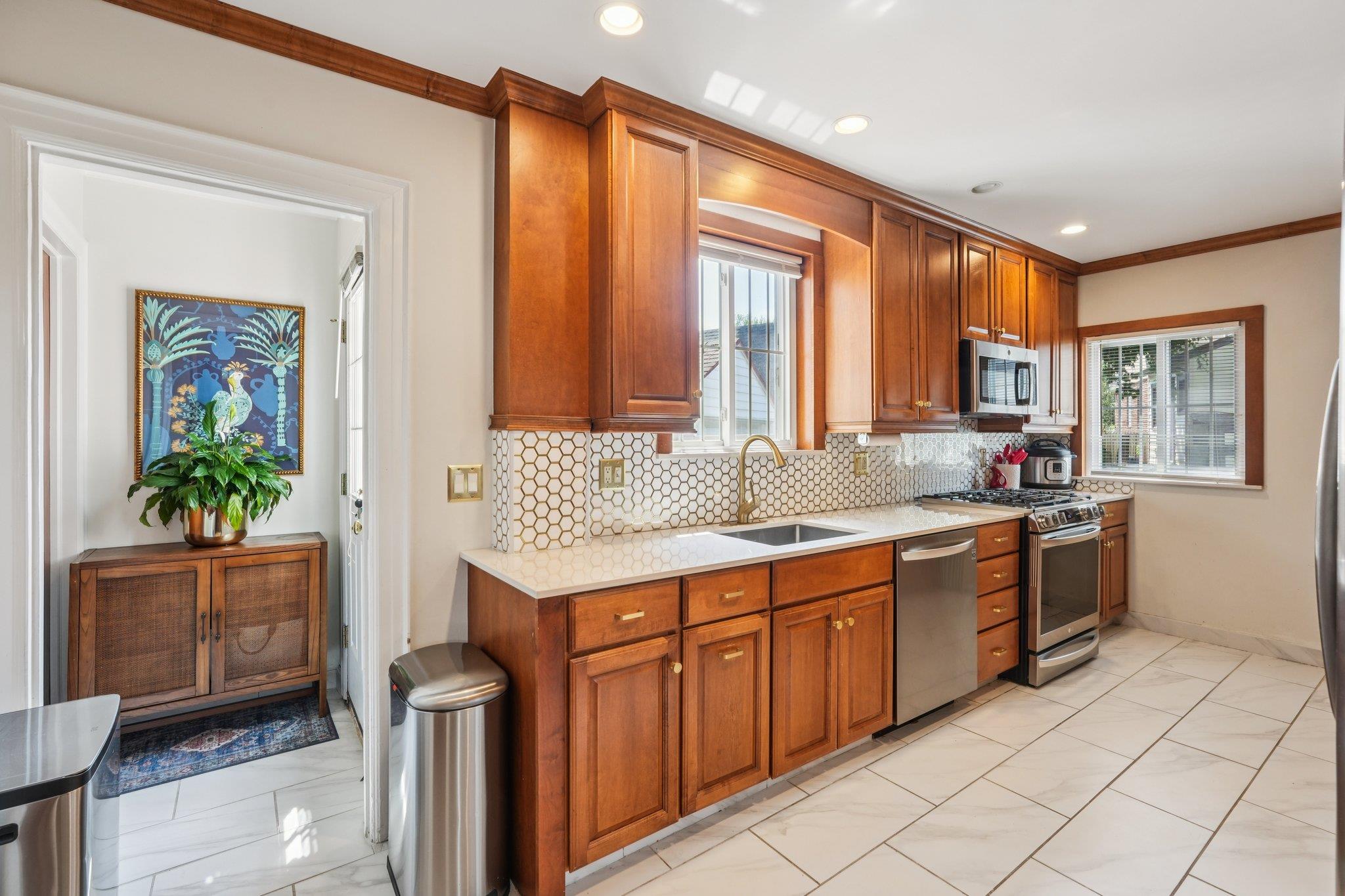 3 Bryant Avenue
