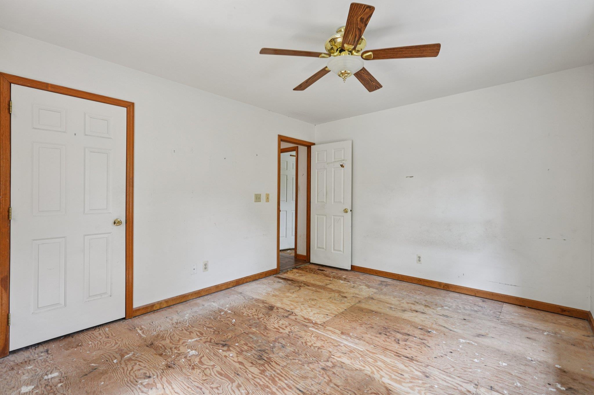 28 Old Craigville Road