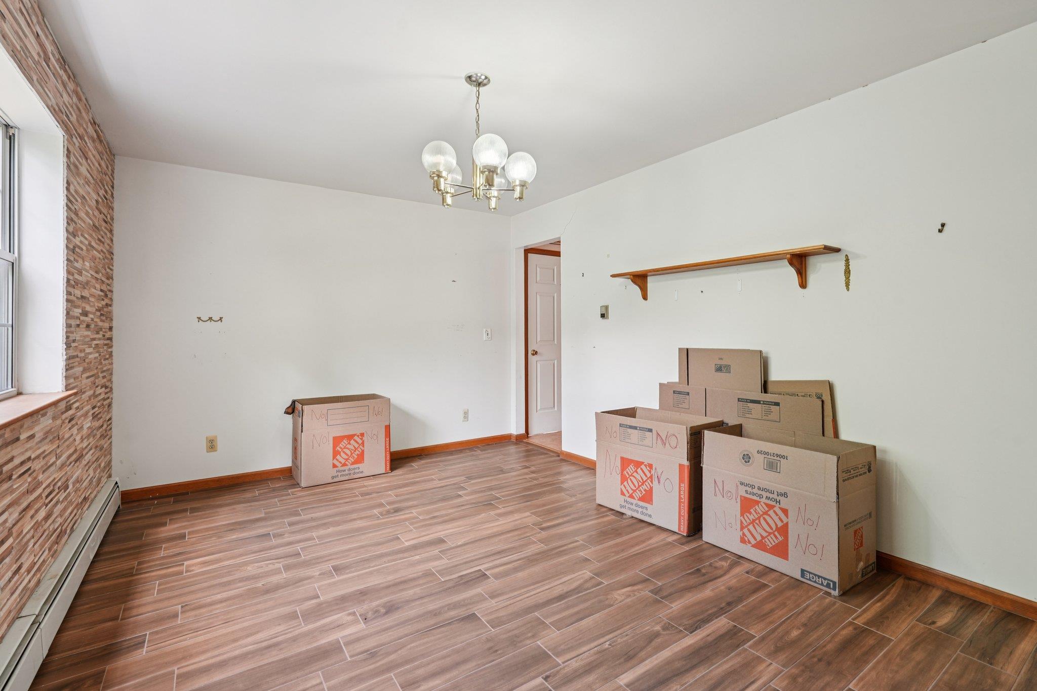 28 Old Craigville Road