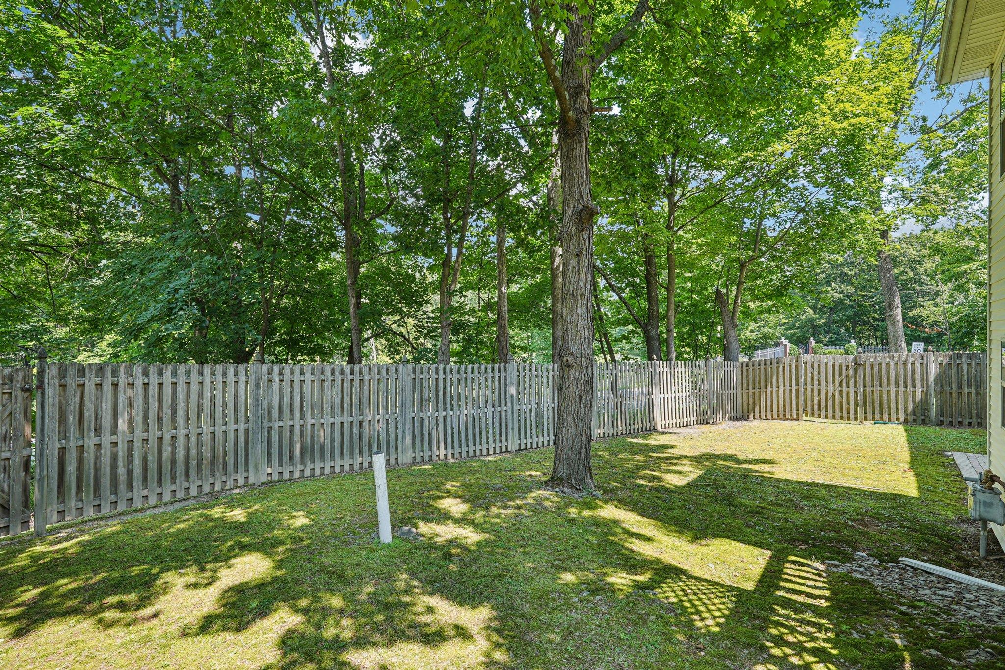 28 Old Craigville Road