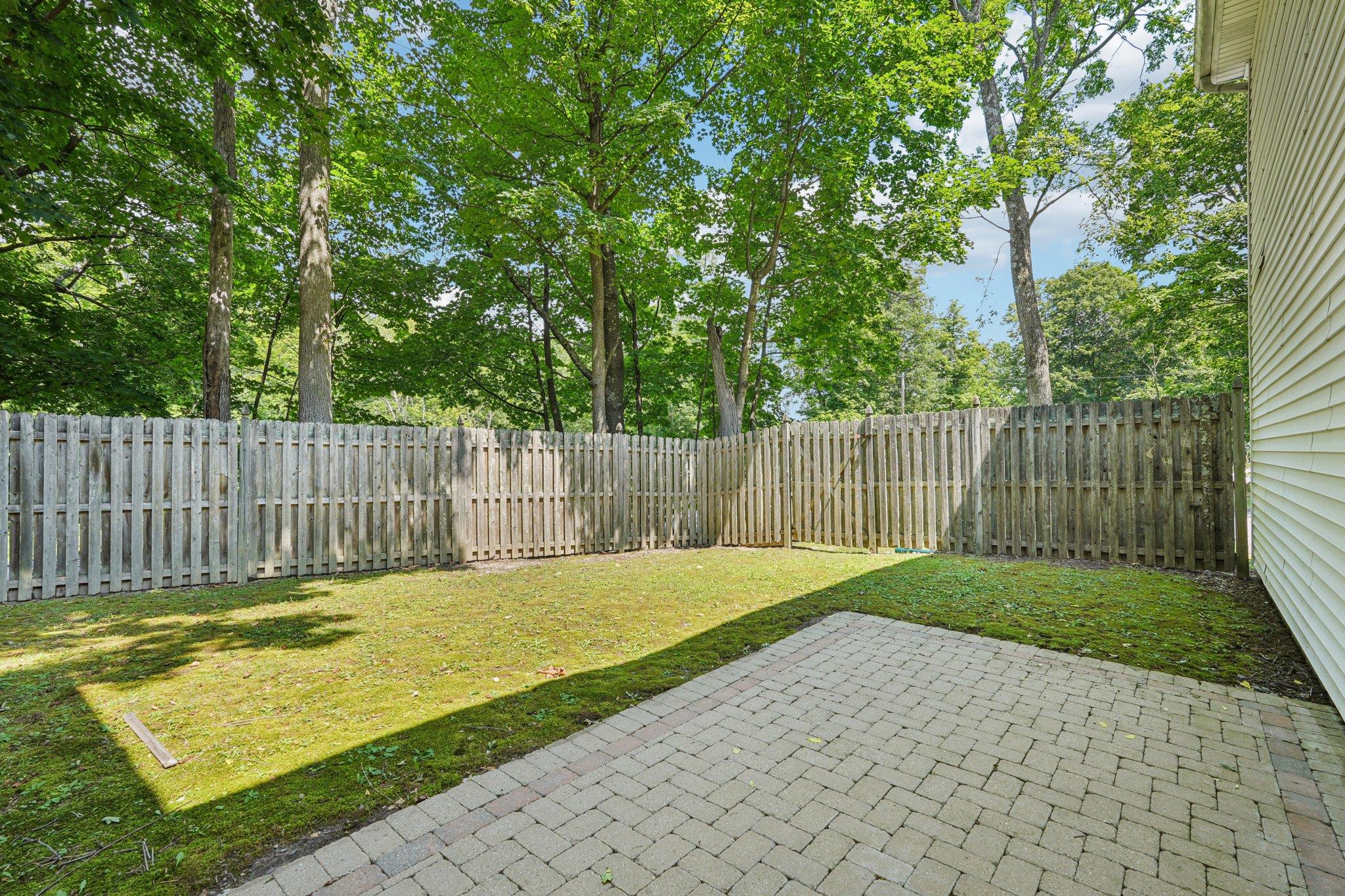 28 Old Craigville Road