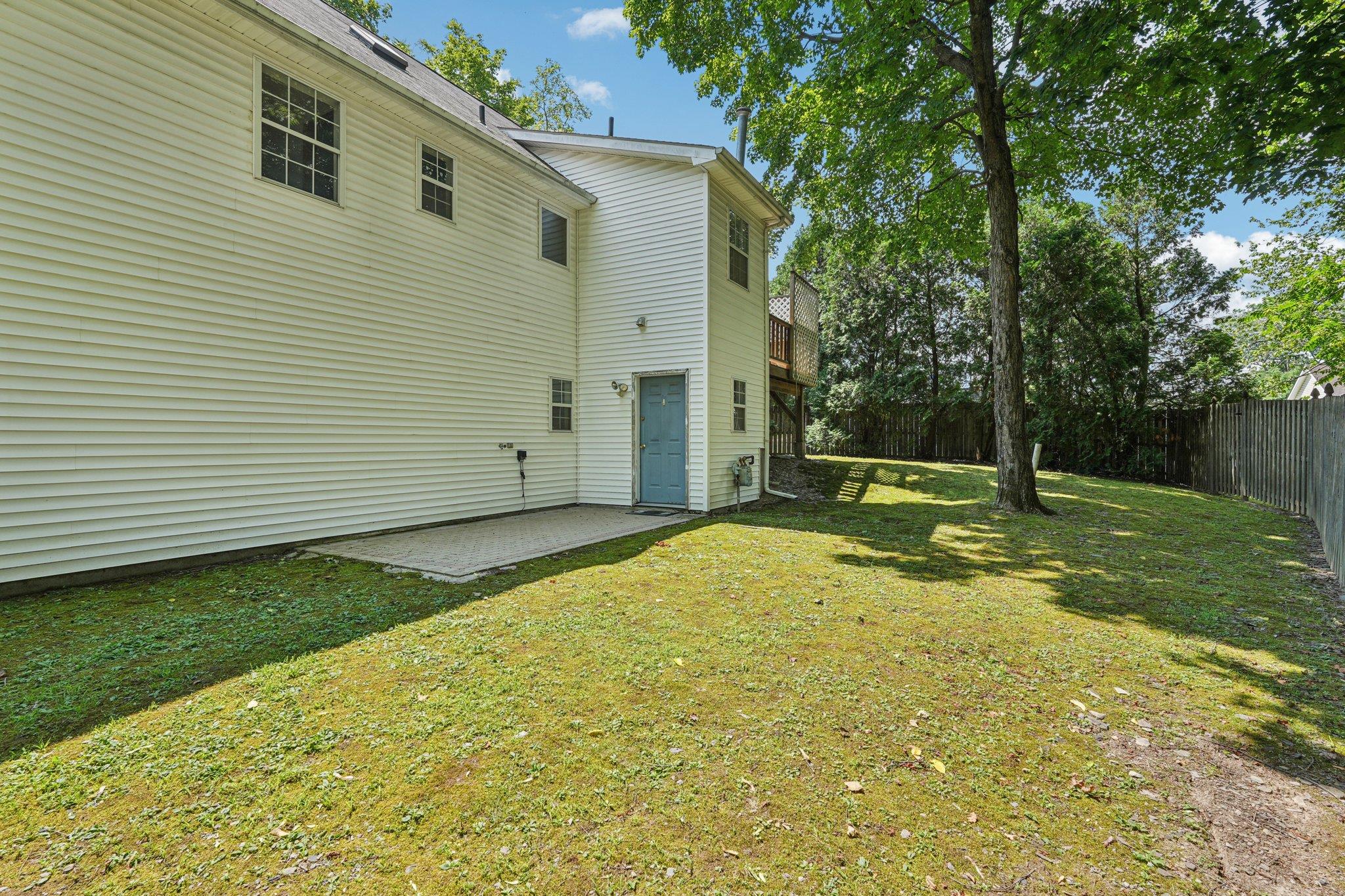 28 Old Craigville Road