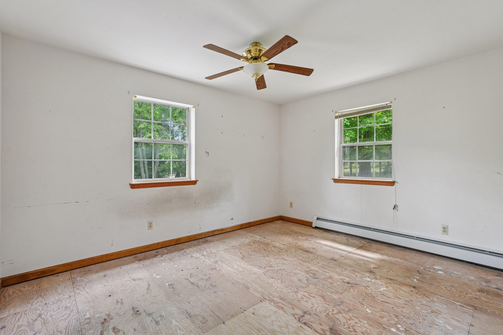 28 Old Craigville Road