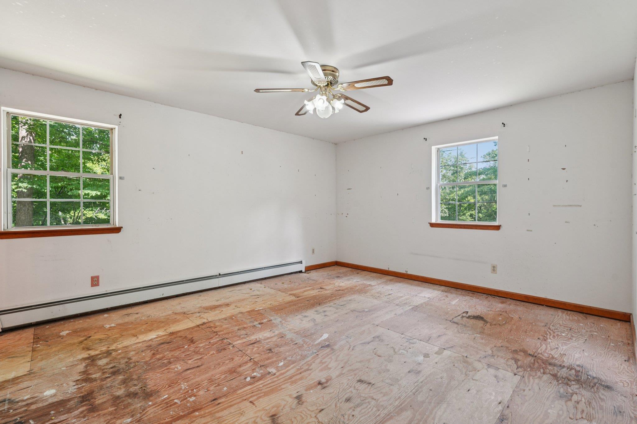 28 Old Craigville Road