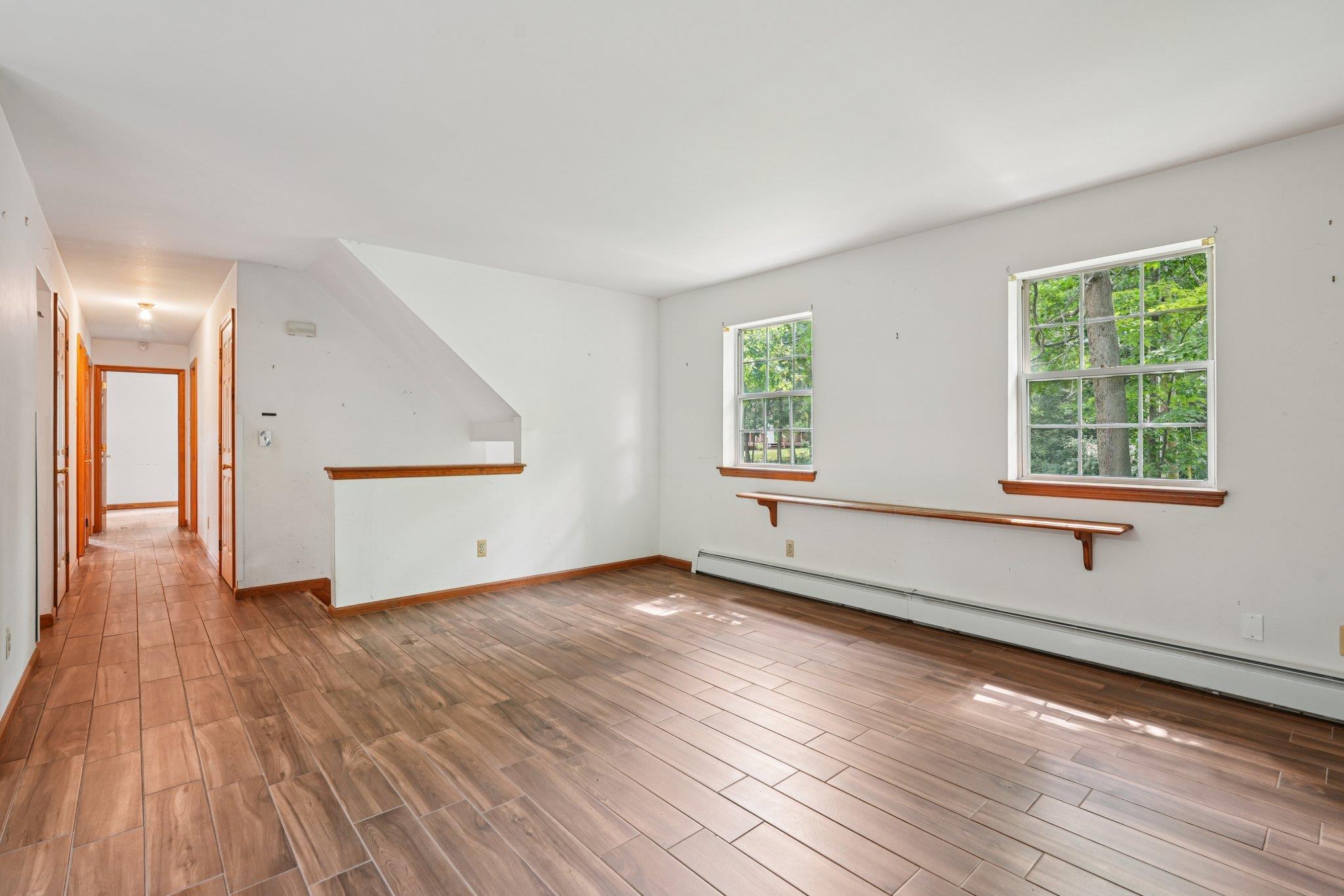 28 Old Craigville Road