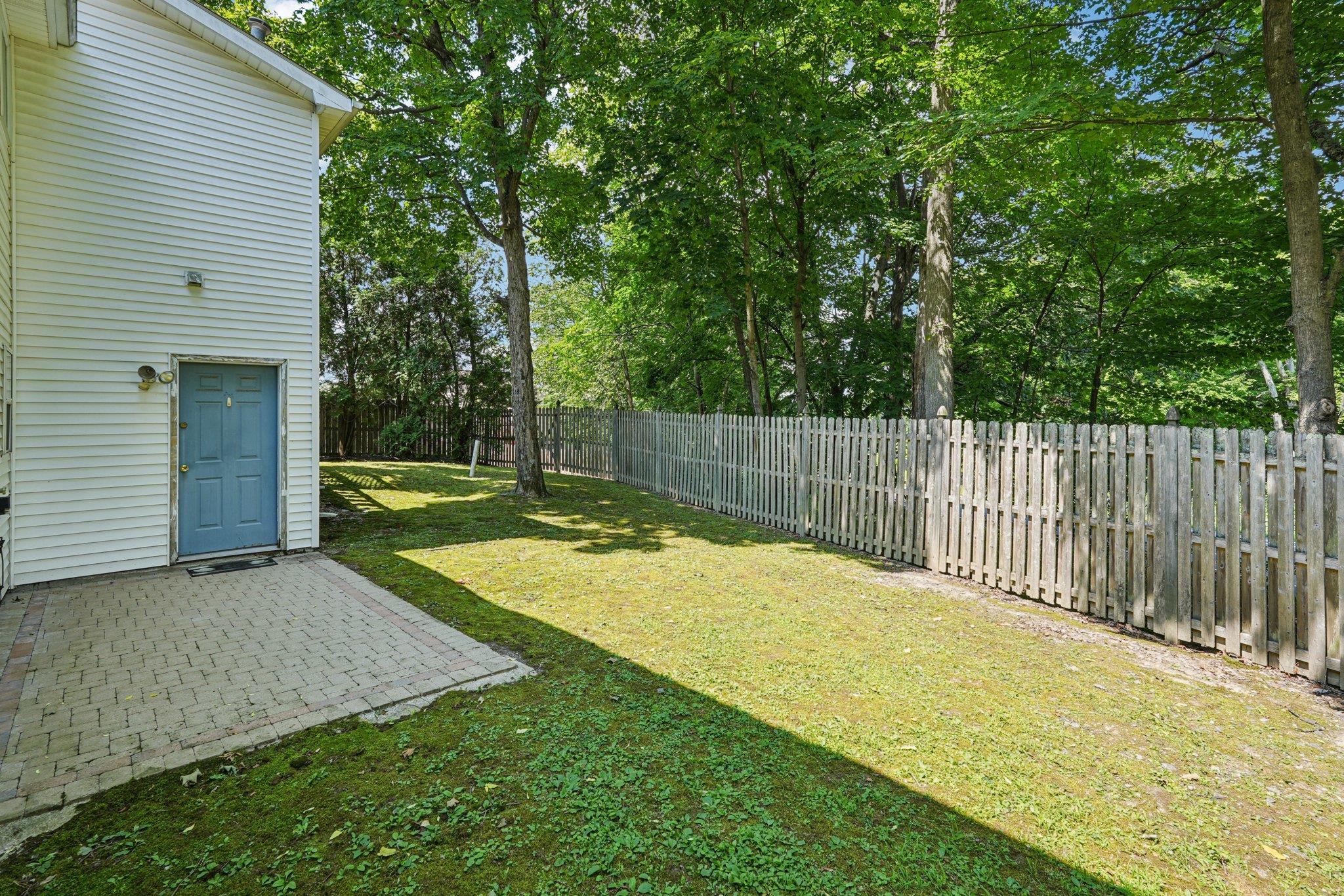 28 Old Craigville Road