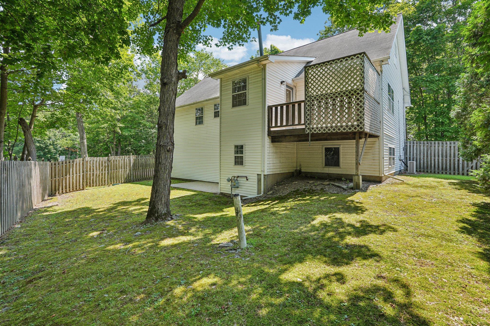 28 Old Craigville Road