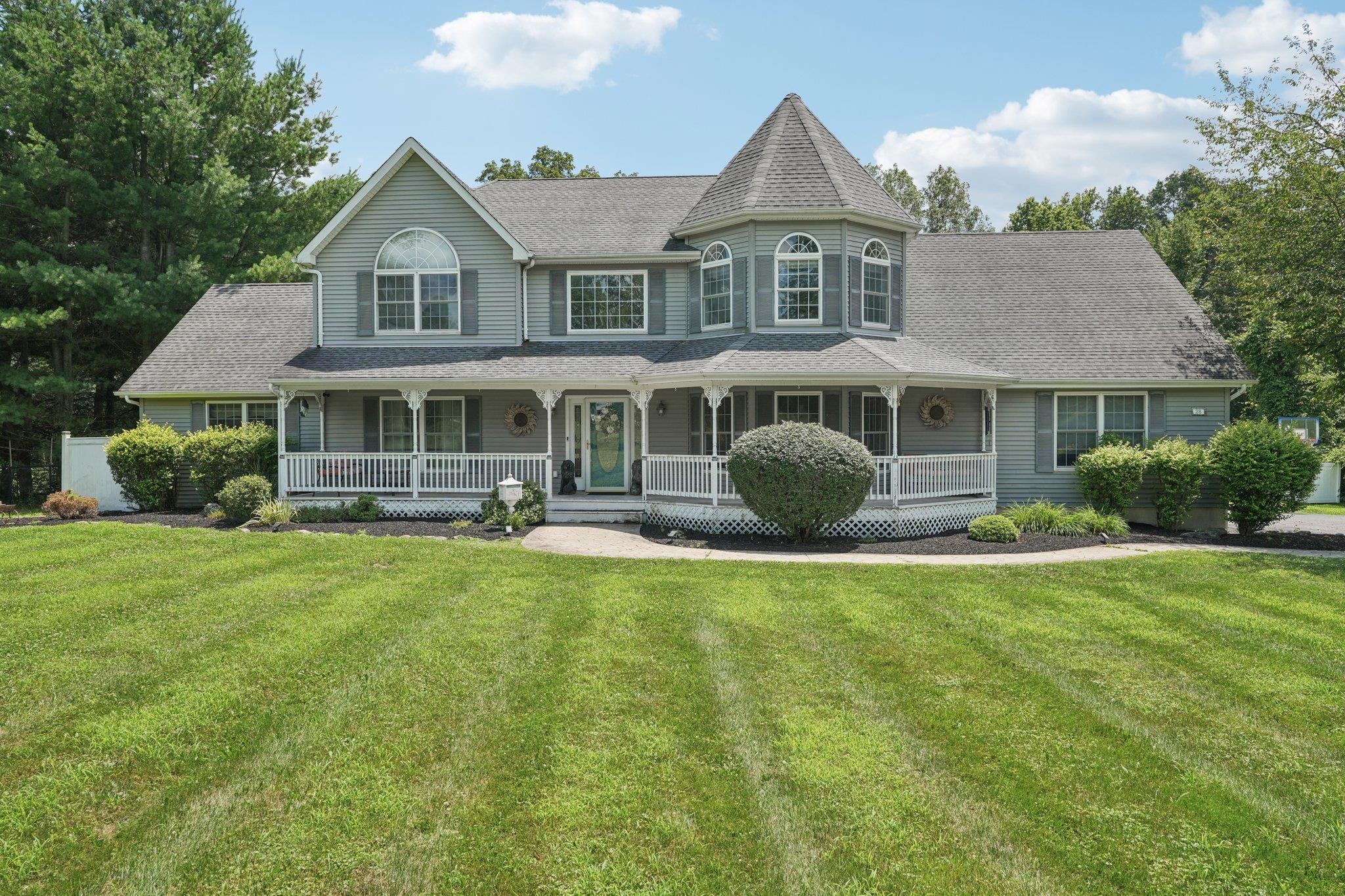 28 Feiertag Road